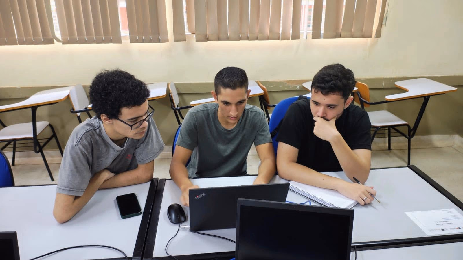 O primeiro projeto